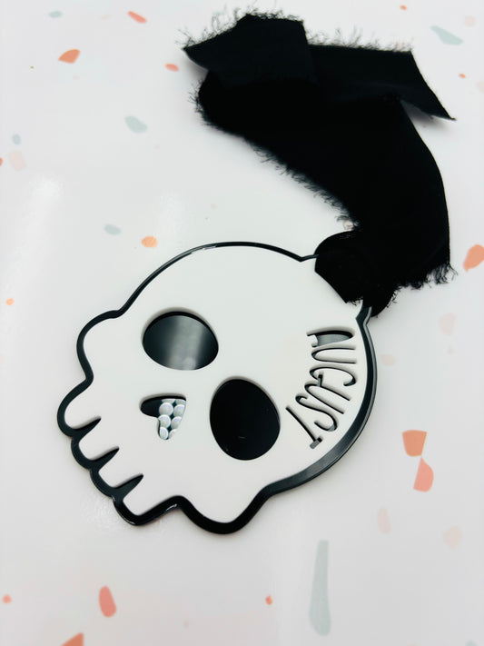 Halloween skull bag tag