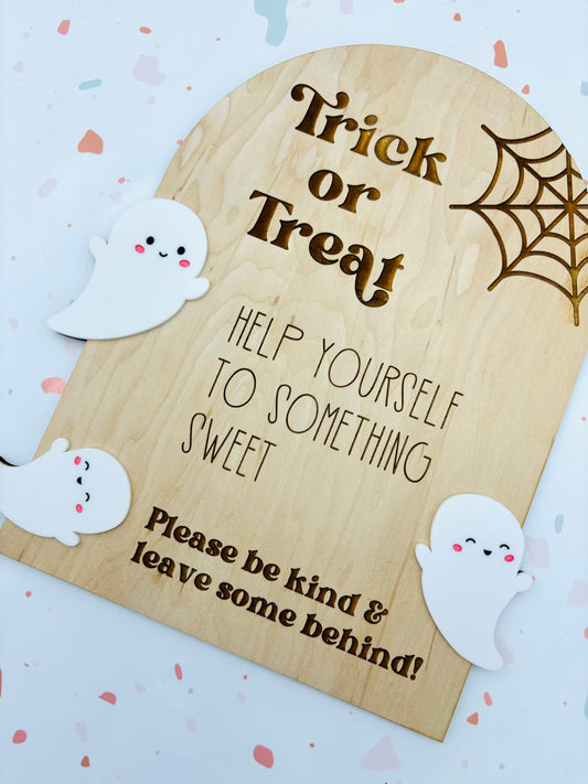 Trick or treat sign