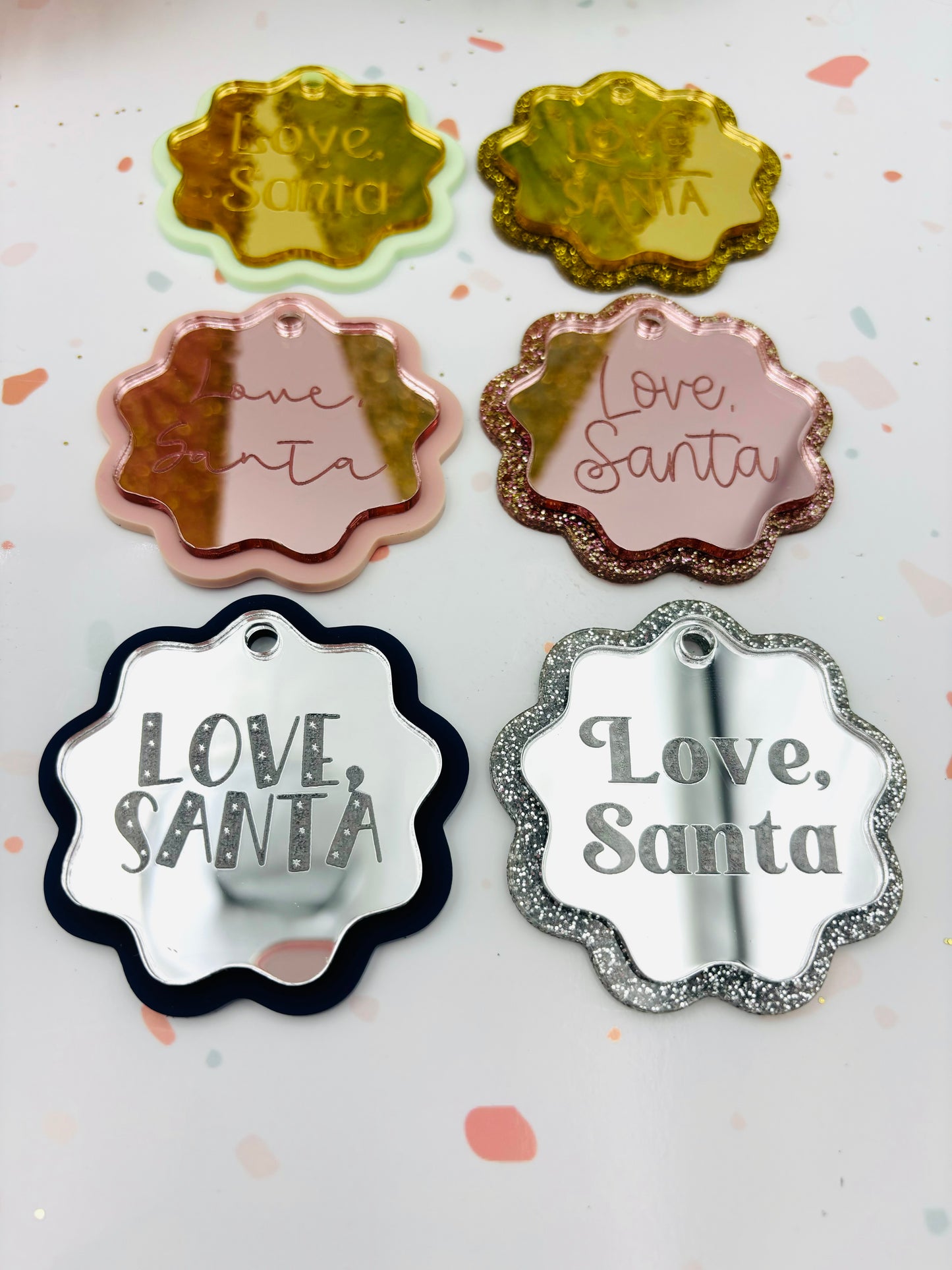 Love Santa gift tags - set of 4